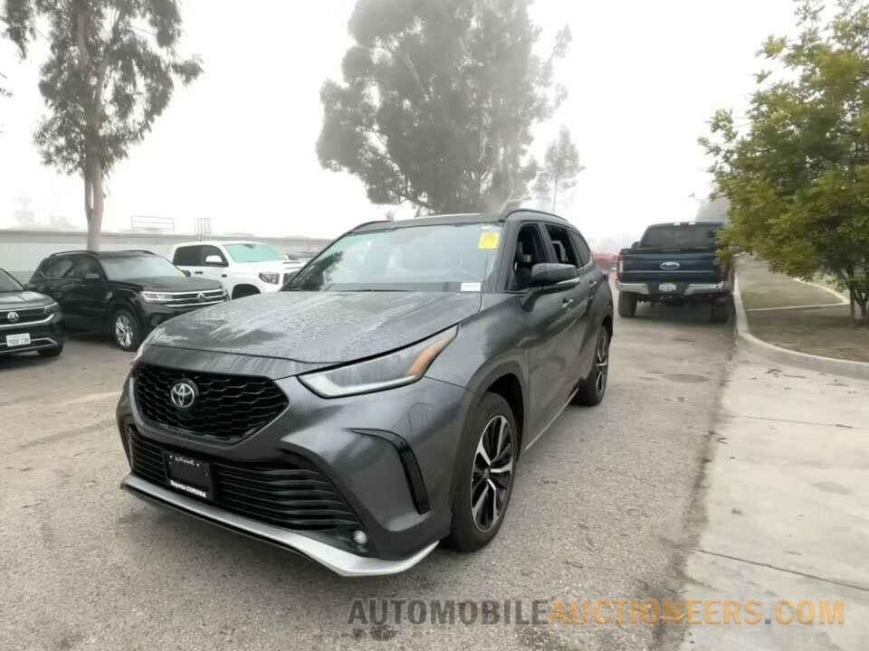 5TDJZRAH4MS072504 Toyota Highlander 2021