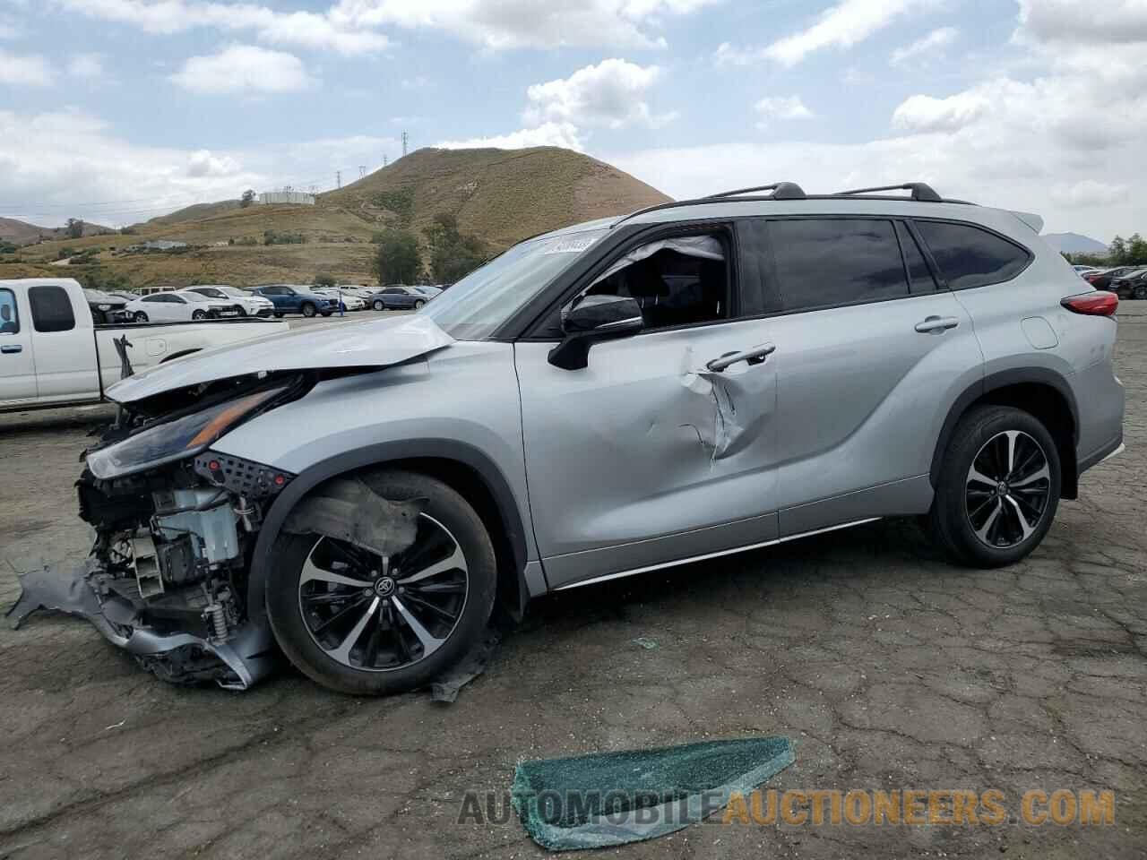 5TDJZRAH9MS083384 TOYOTA HIGHLANDER 2021