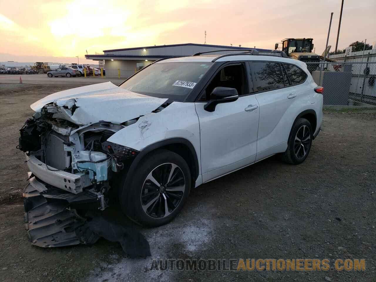 5TDJZRAH9NS113226 TOYOTA HIGHLANDER 2022