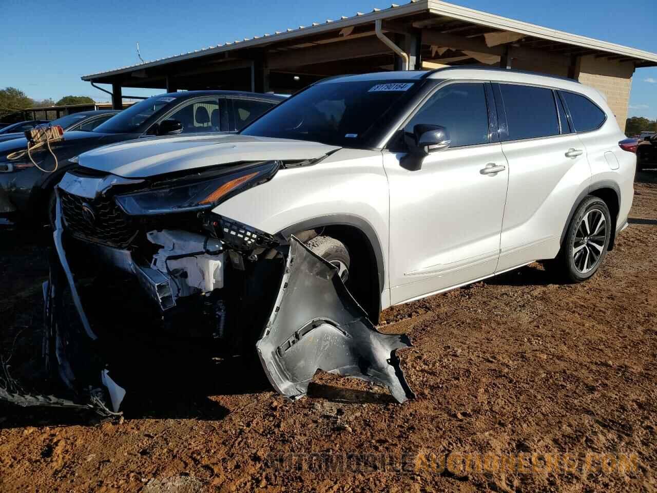 5TDJZRBH0MS105481 TOYOTA HIGHLANDER 2021