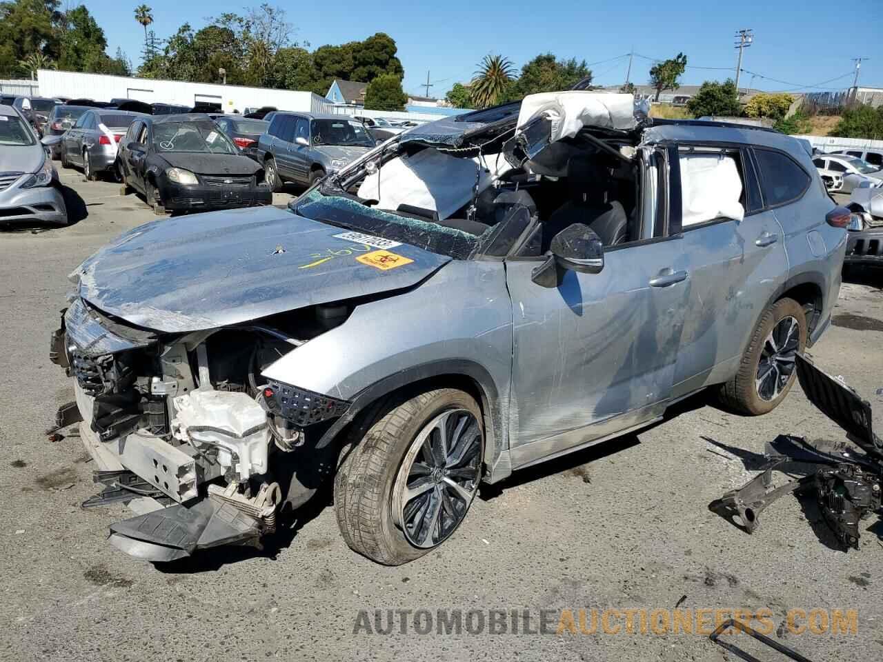 5TDJZRBH1MS107241 TOYOTA HIGHLANDER 2021