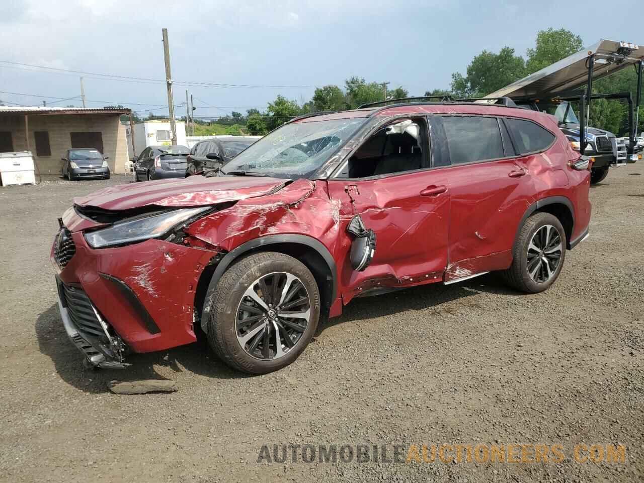 5TDJZRBH1NS205946 TOYOTA HIGHLANDER 2022