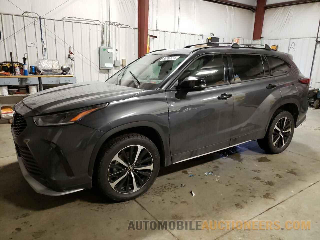 5TDJZRBH2MS068398 TOYOTA HIGHLANDER 2021