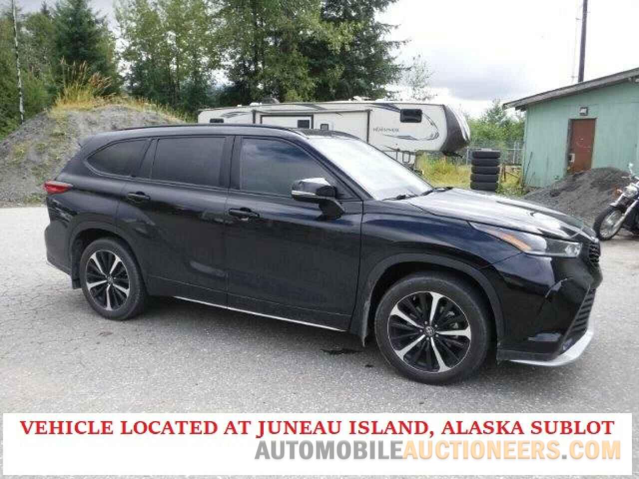 5TDJZRBH2MS160269 TOYOTA HIGHLANDER 2021