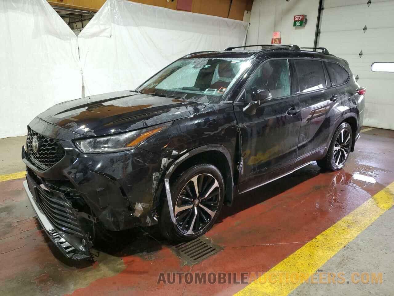 5TDJZRBH2NS219239 TOYOTA HIGHLANDER 2022