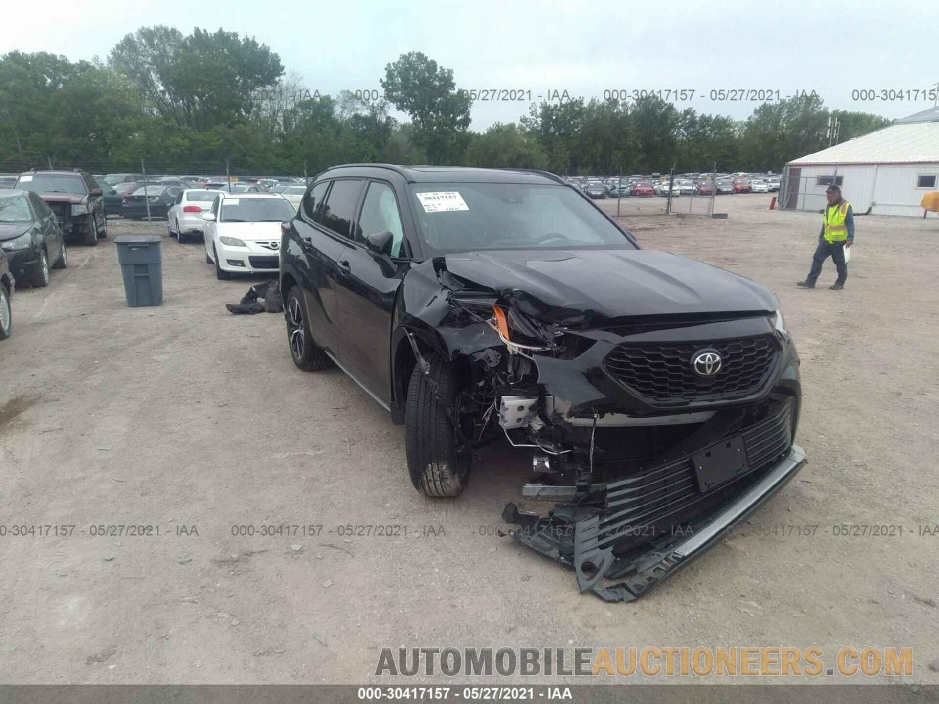 5TDJZRBH3MS068250 TOYOTA HIGHLANDER 2021