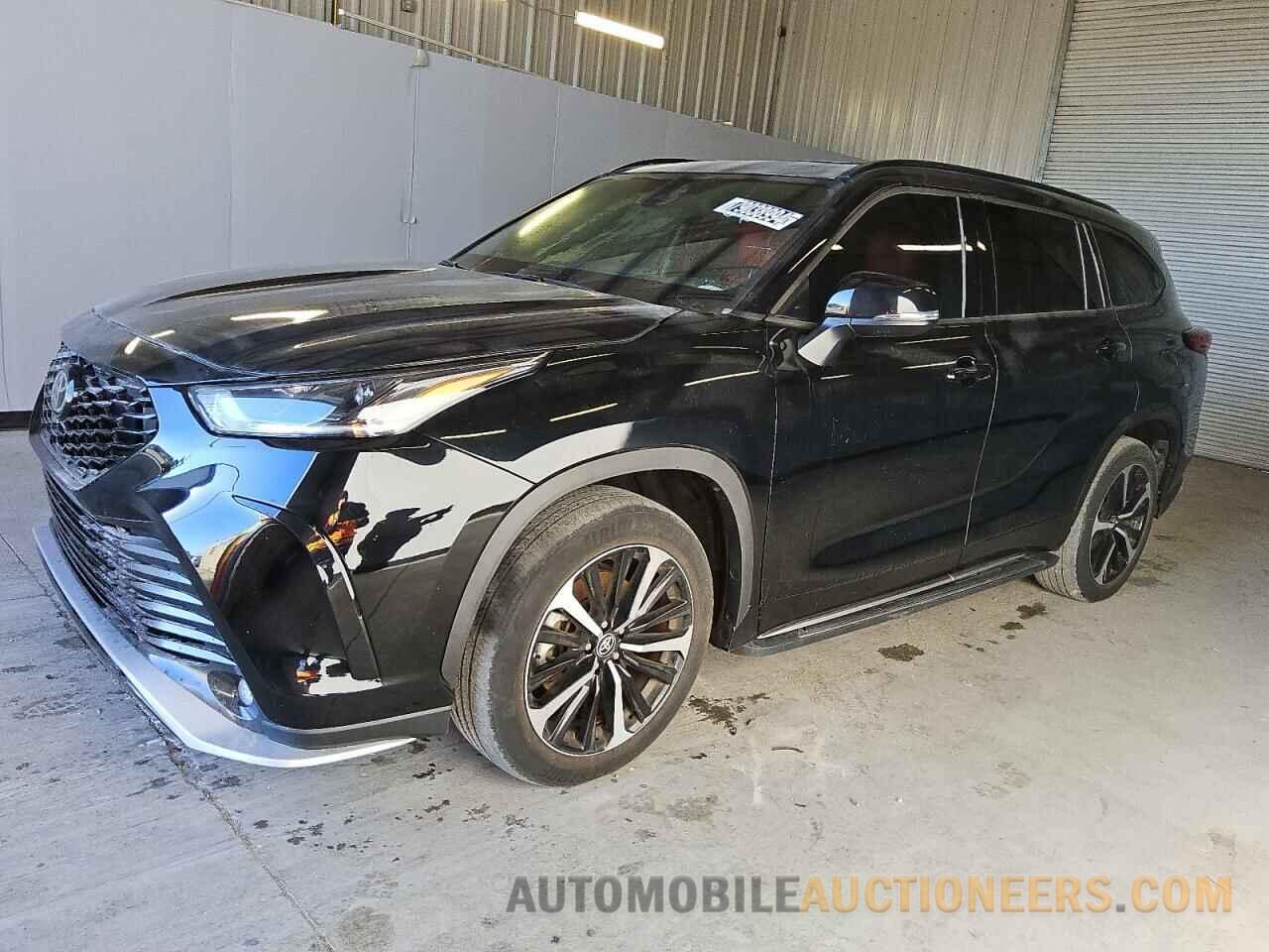 5TDJZRBH3MS138314 TOYOTA HIGHLANDER 2021