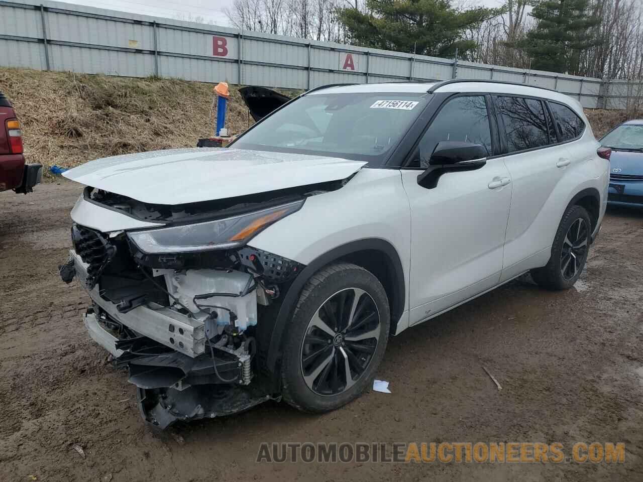 5TDJZRBH3NS164560 TOYOTA HIGHLANDER 2022