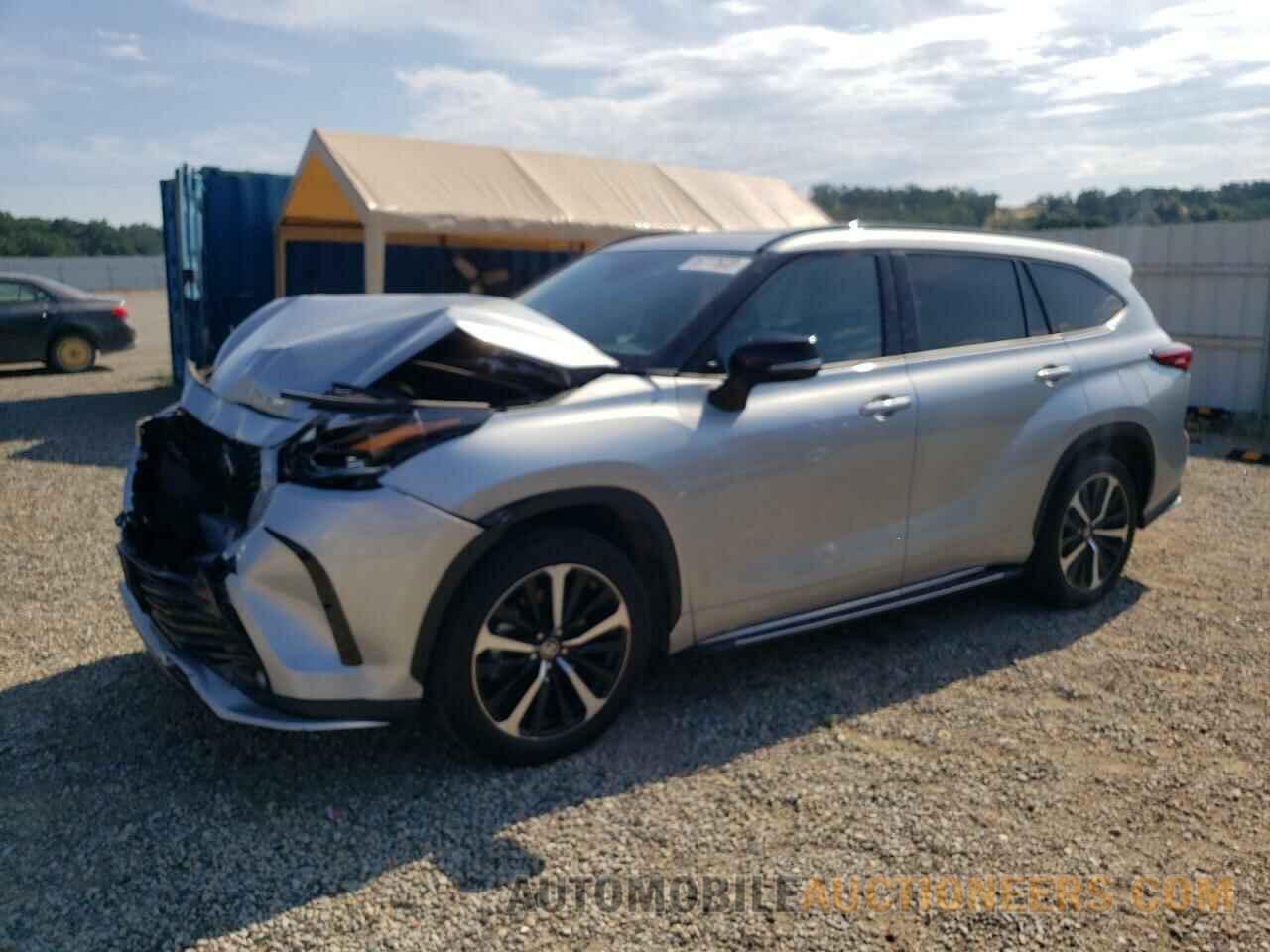 5TDJZRBH8MS120570 TOYOTA HIGHLANDER 2021