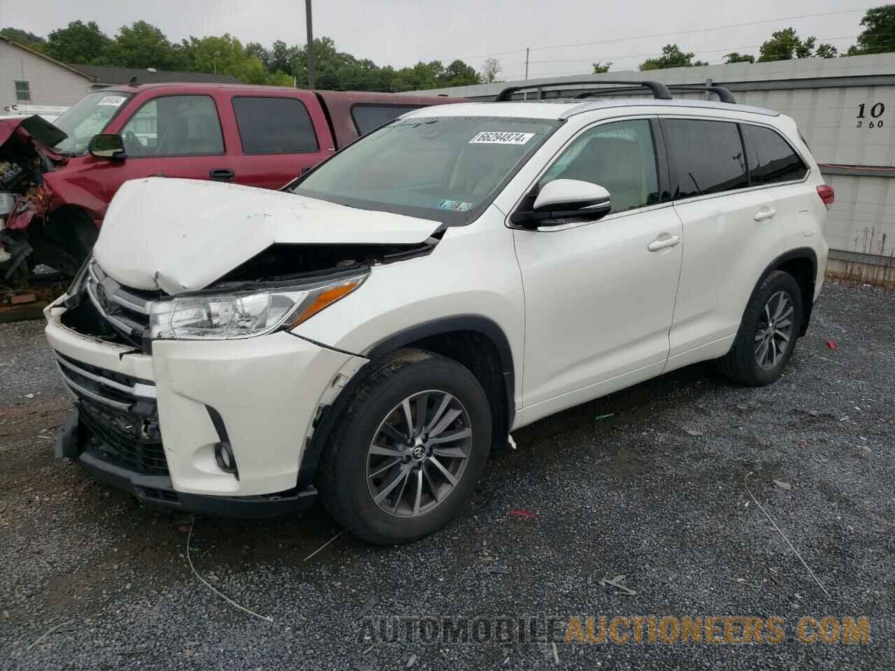 5TDJZRFH0HS364343 TOYOTA HIGHLANDER 2017