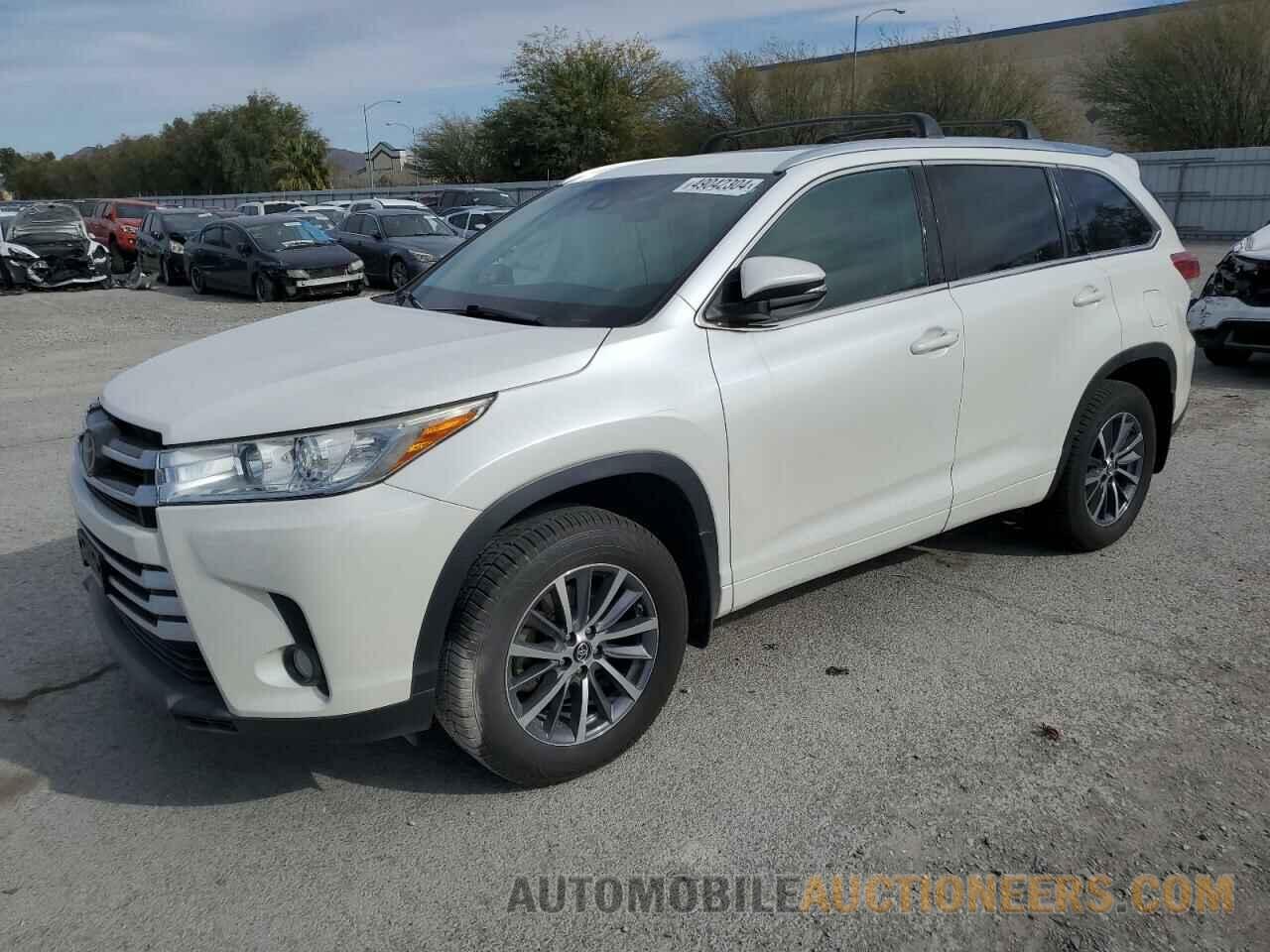 5TDJZRFH0HS378002 TOYOTA HIGHLANDER 2017