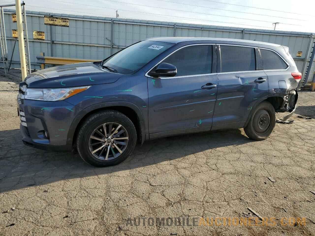 5TDJZRFH0HS389713 TOYOTA HIGHLANDER 2017