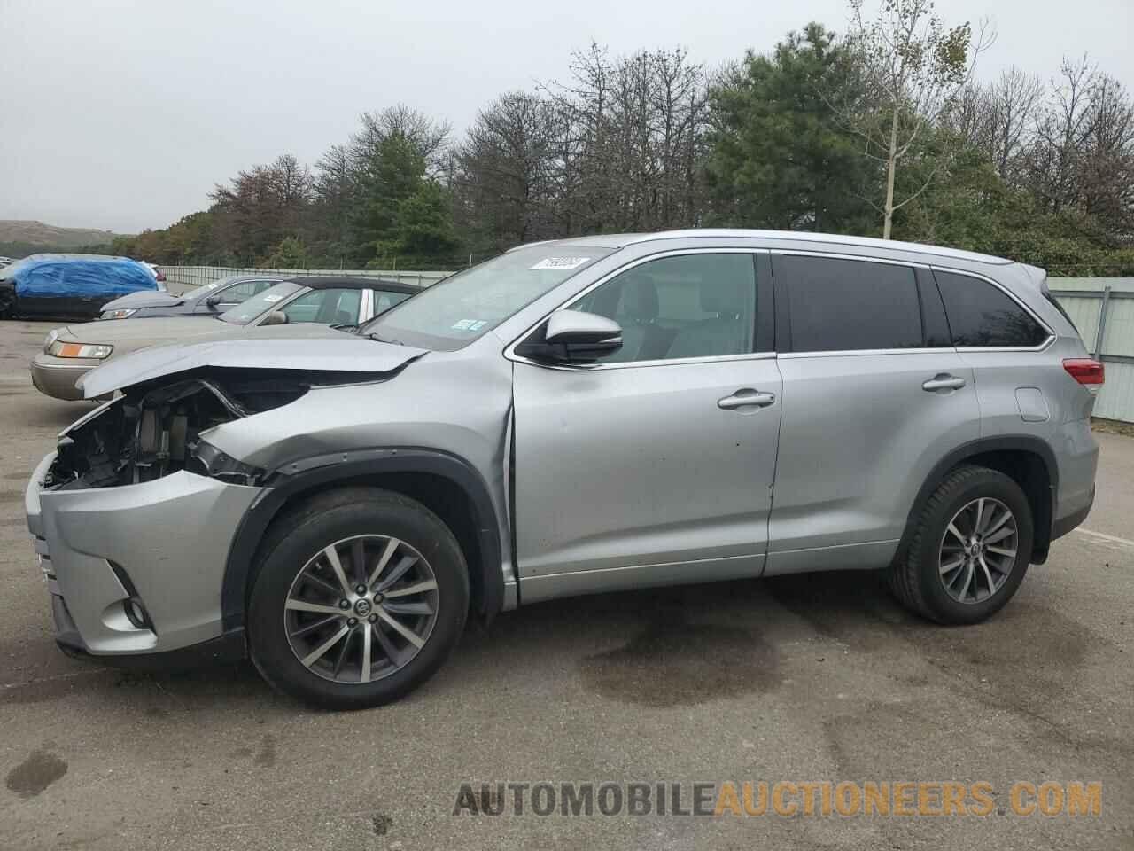 5TDJZRFH0HS395995 TOYOTA HIGHLANDER 2017