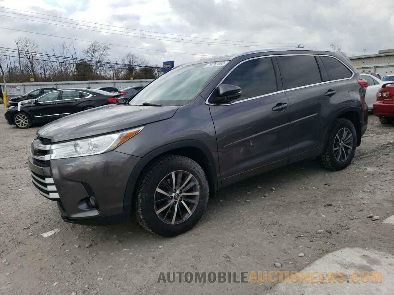 5TDJZRFH0HS399884 TOYOTA HIGHLANDER 2017