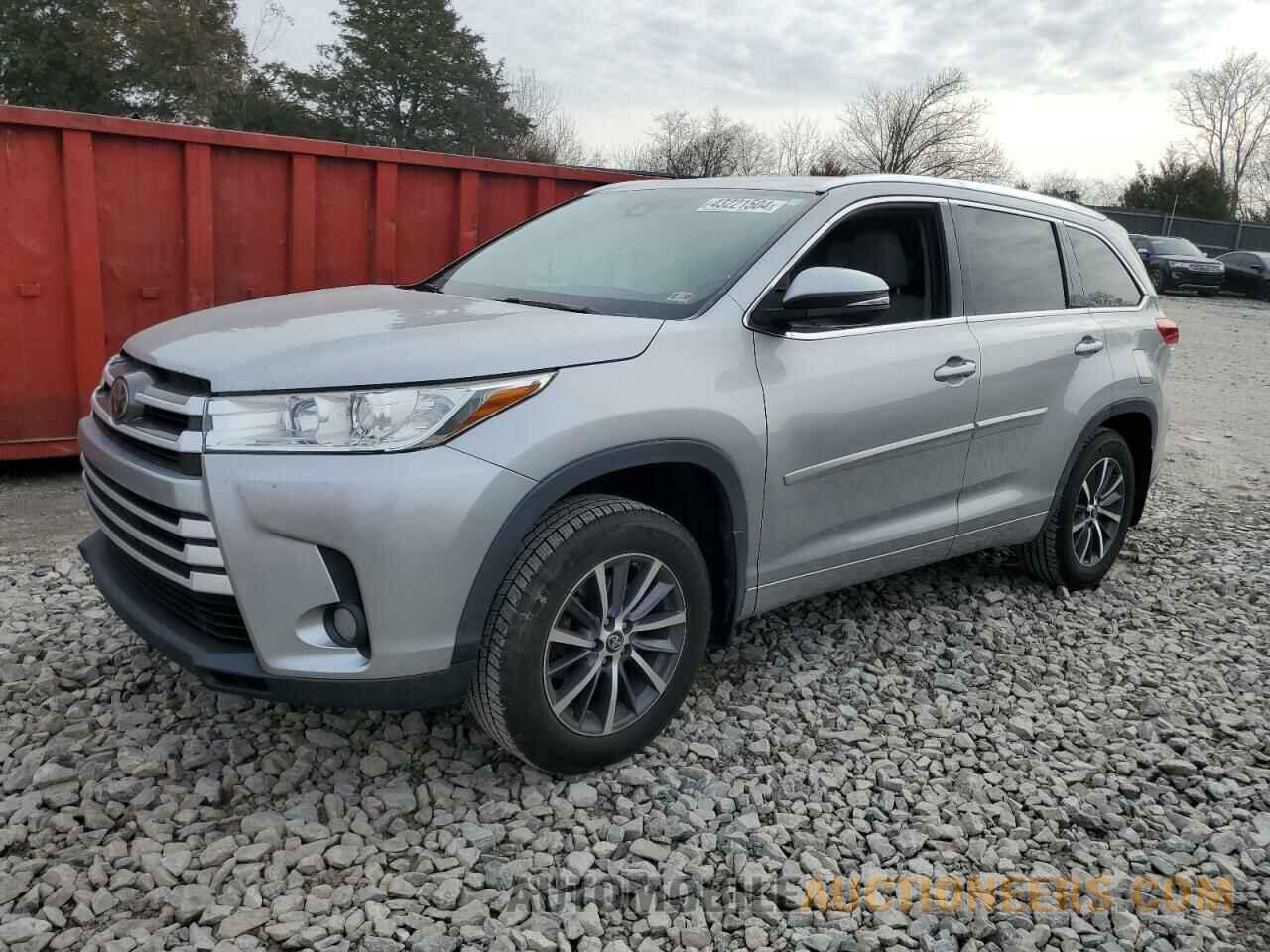 5TDJZRFH0HS412407 TOYOTA HIGHLANDER 2017