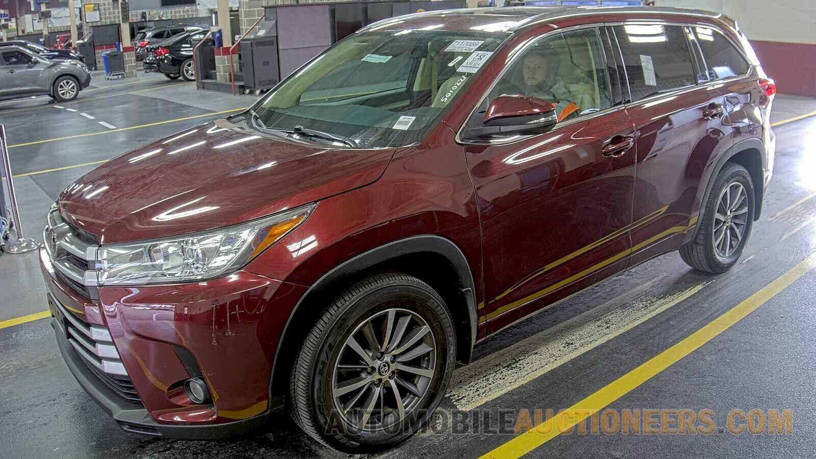 5TDJZRFH0HS412925 Toyota Highlander 2017