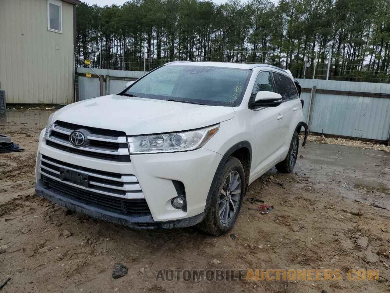 5TDJZRFH0HS430664 TOYOTA HIGHLANDER 2017