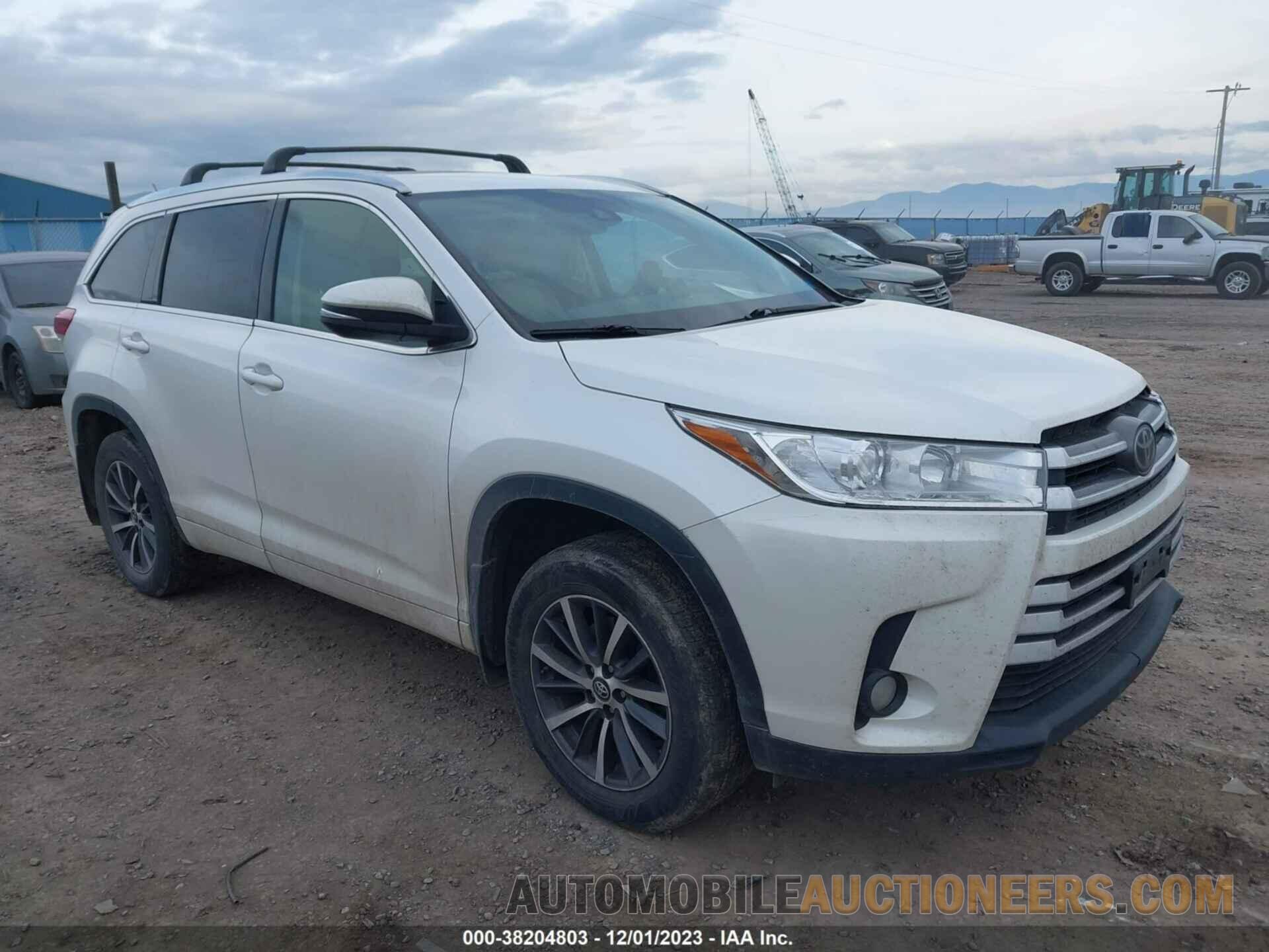 5TDJZRFH0HS452809 TOYOTA HIGHLANDER 2017