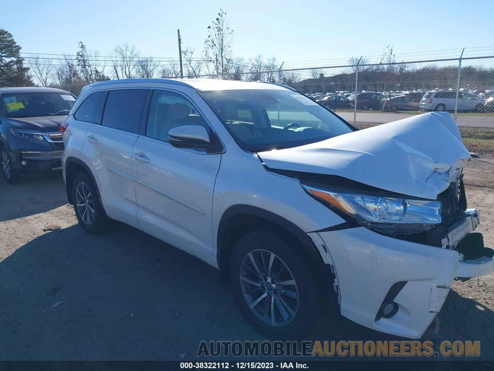 5TDJZRFH0HS479671 TOYOTA HIGHLANDER 2017