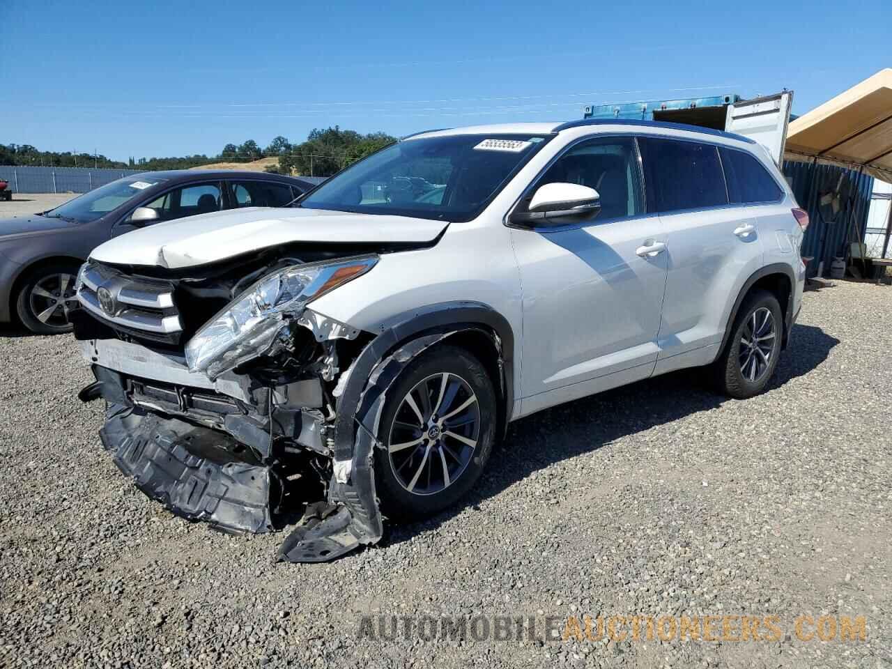 5TDJZRFH0HS512765 TOYOTA HIGHLANDER 2017