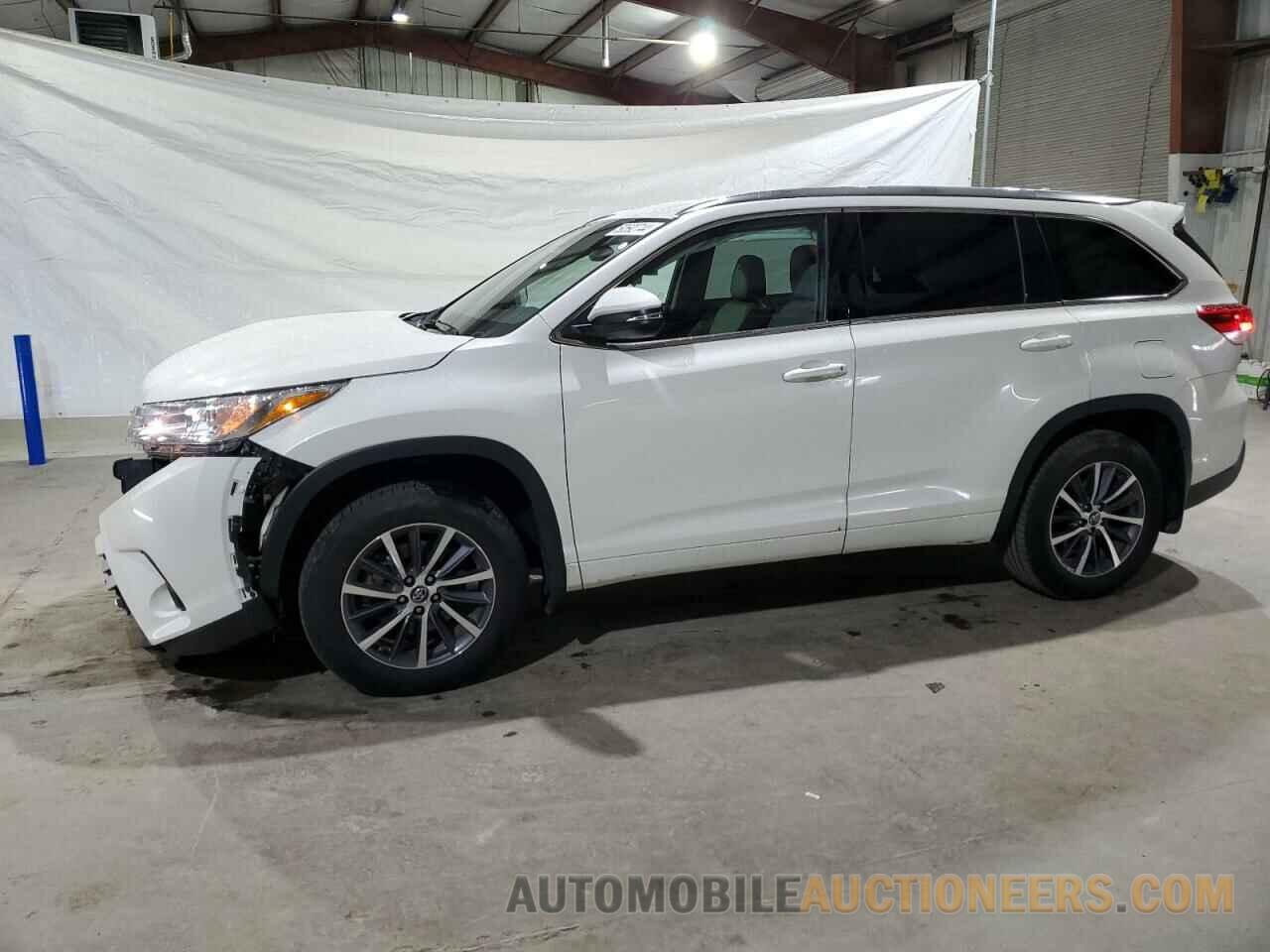 5TDJZRFH0HS515388 TOYOTA HIGHLANDER 2017