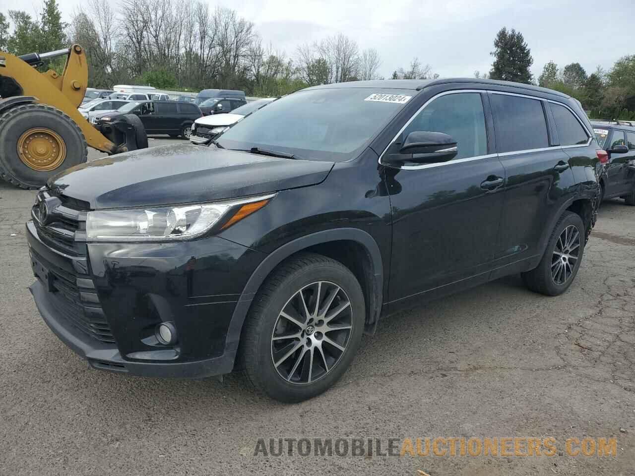 5TDJZRFH0JS494399 TOYOTA HIGHLANDER 2018