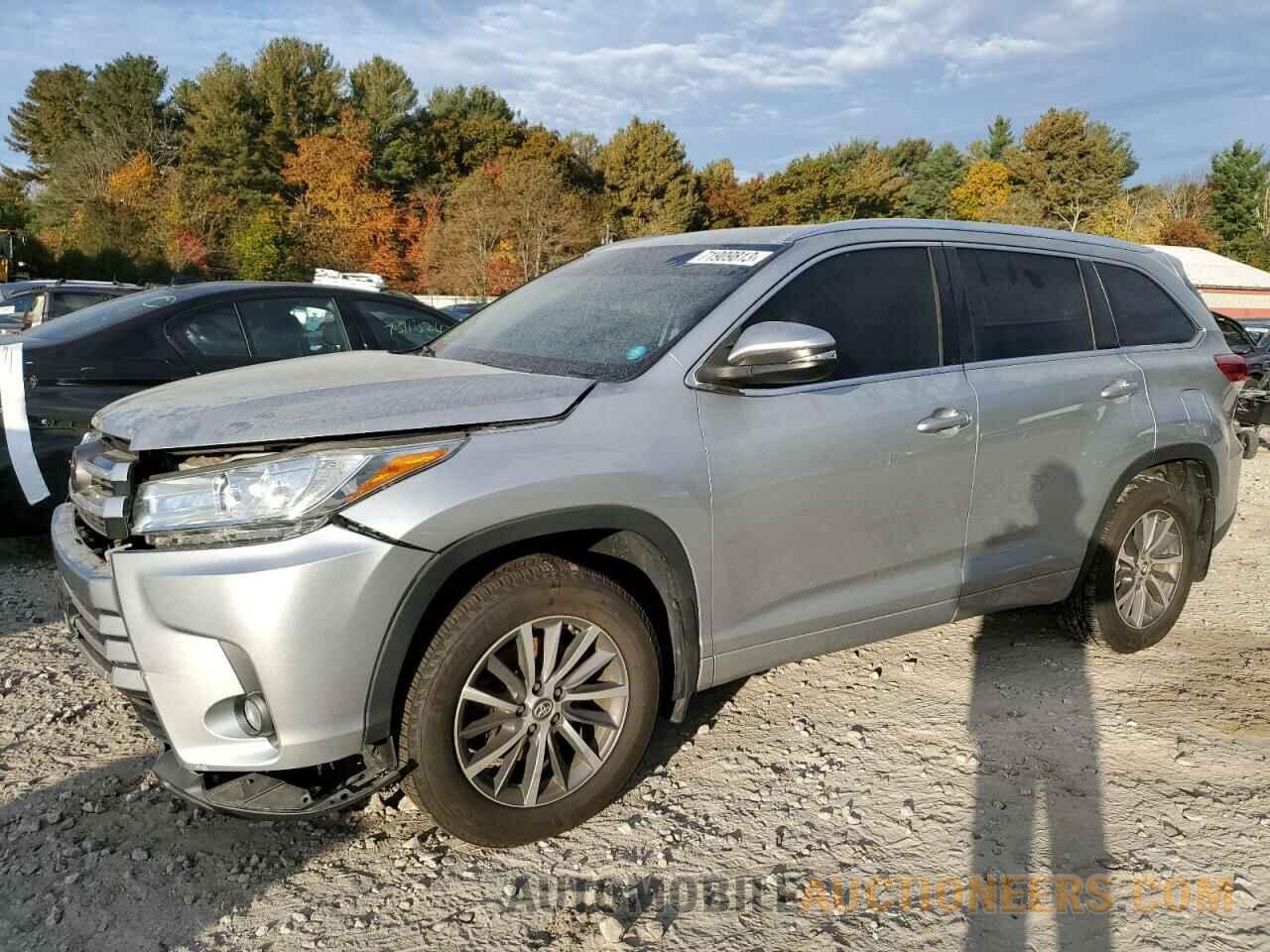 5TDJZRFH0JS527627 TOYOTA HIGHLANDER 2018