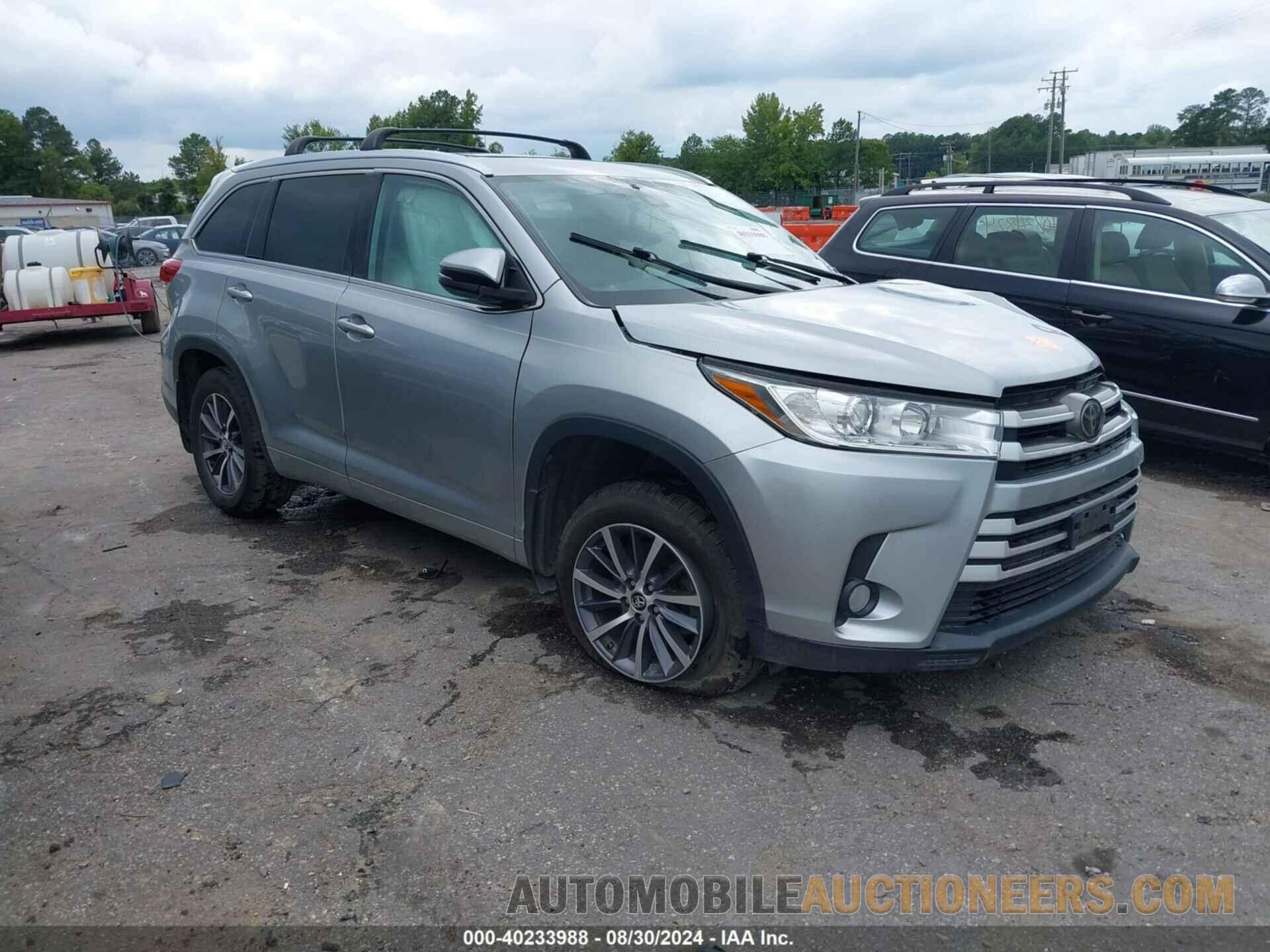 5TDJZRFH0JS529197 TOYOTA HIGHLANDER 2018