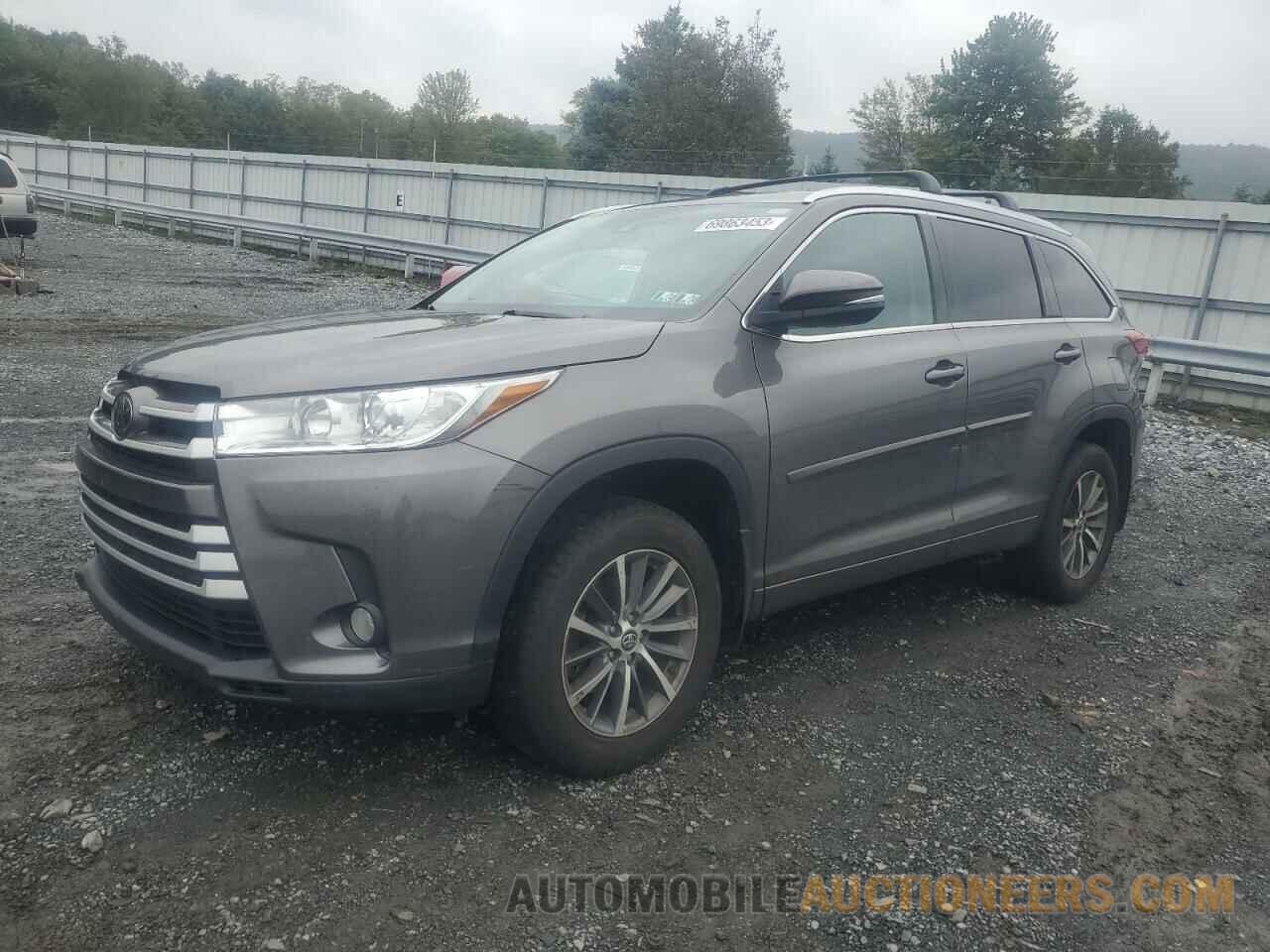 5TDJZRFH0JS560417 TOYOTA HIGHLANDER 2018