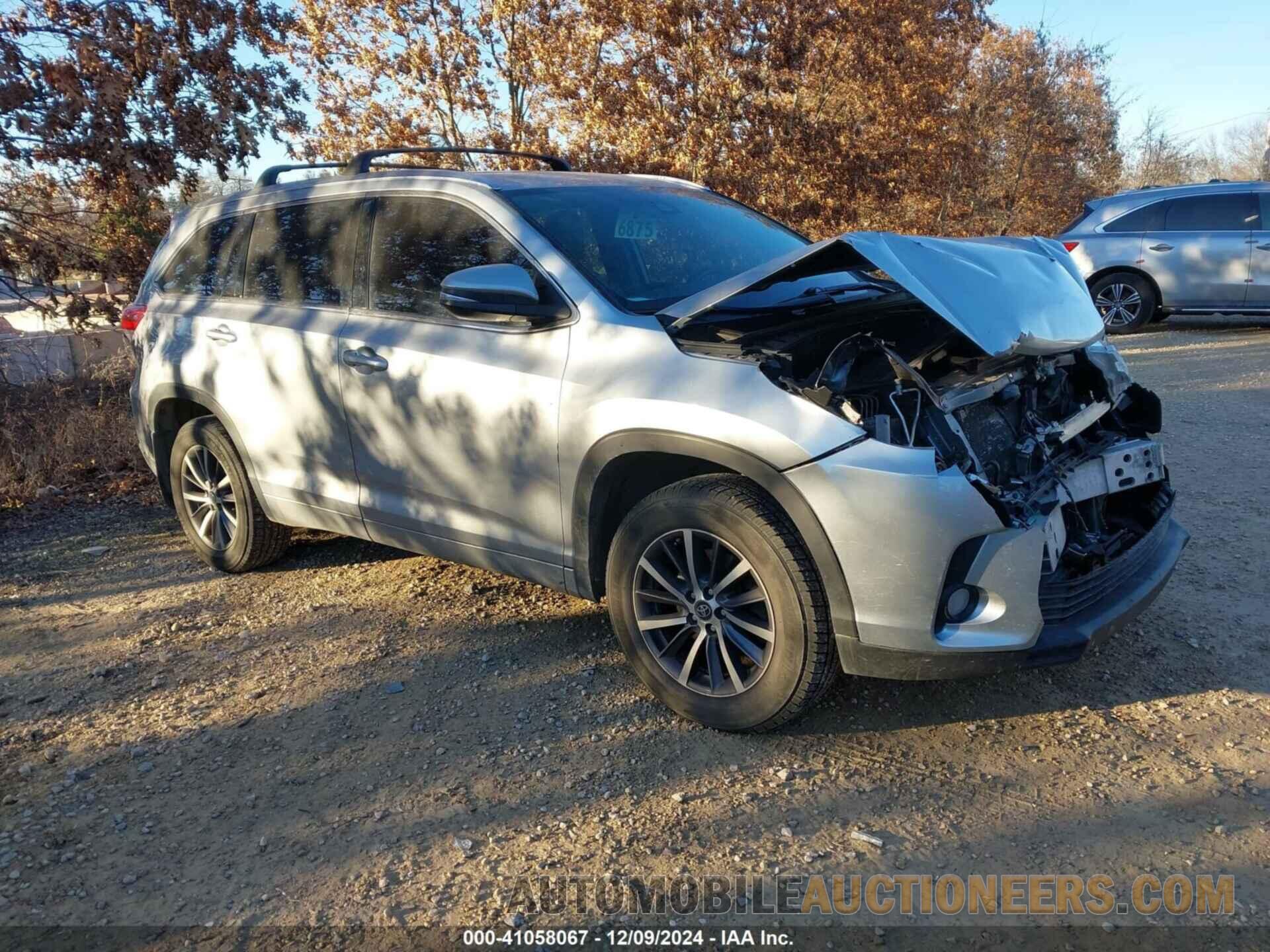 5TDJZRFH0JS803272 TOYOTA HIGHLANDER 2018