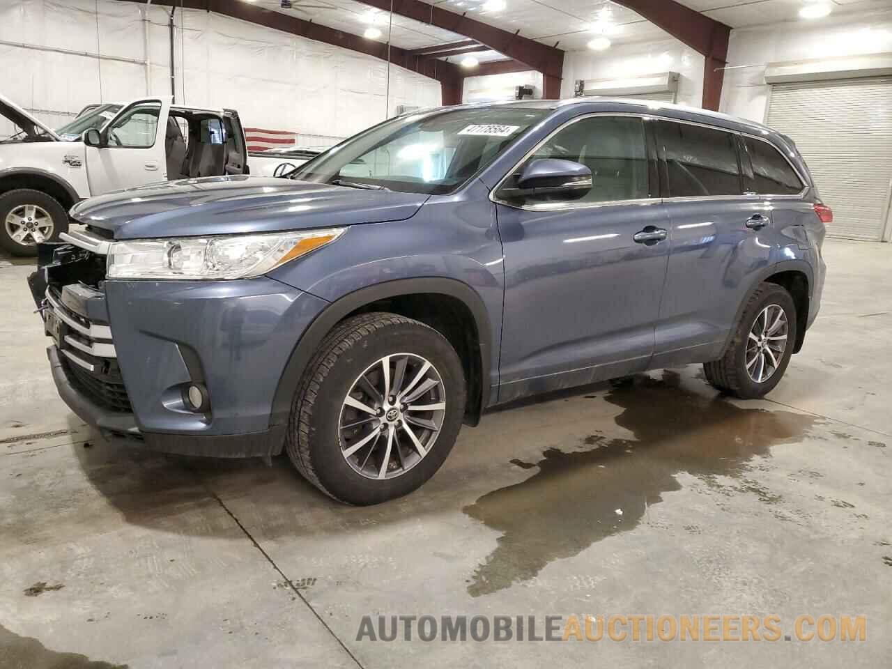 5TDJZRFH0JS824428 TOYOTA HIGHLANDER 2018