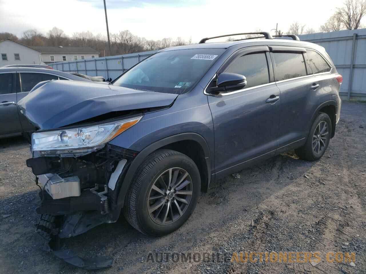 5TDJZRFH0JS830777 TOYOTA HIGHLANDER 2018