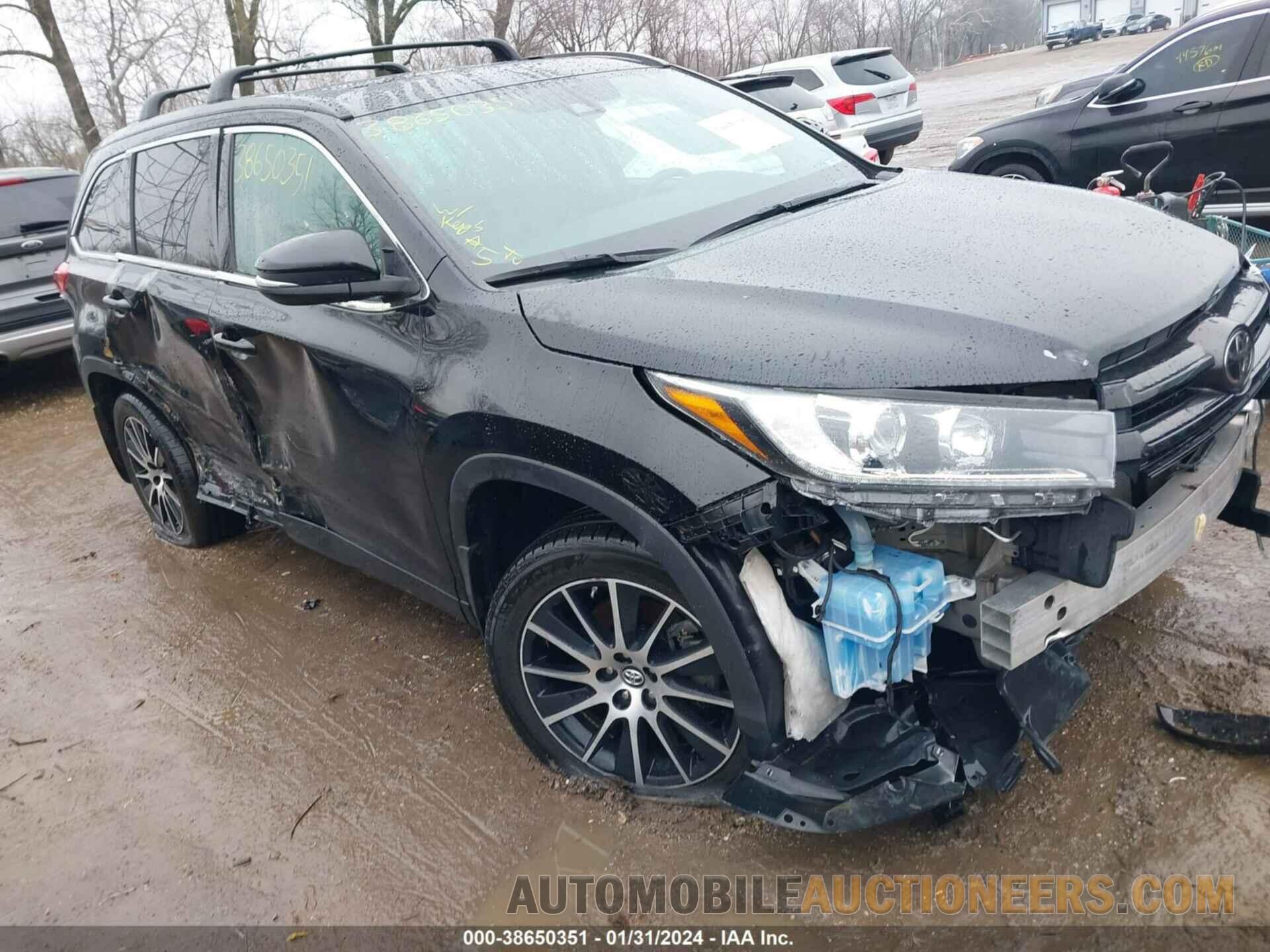 5TDJZRFH0JS864041 TOYOTA HIGHLANDER 2018