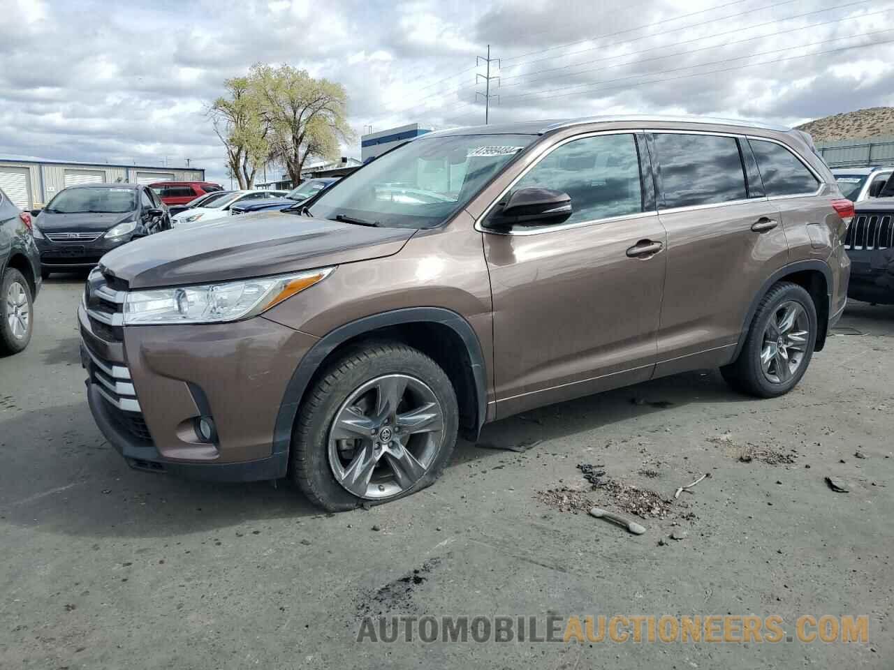 5TDJZRFH0JS877095 TOYOTA HIGHLANDER 2018