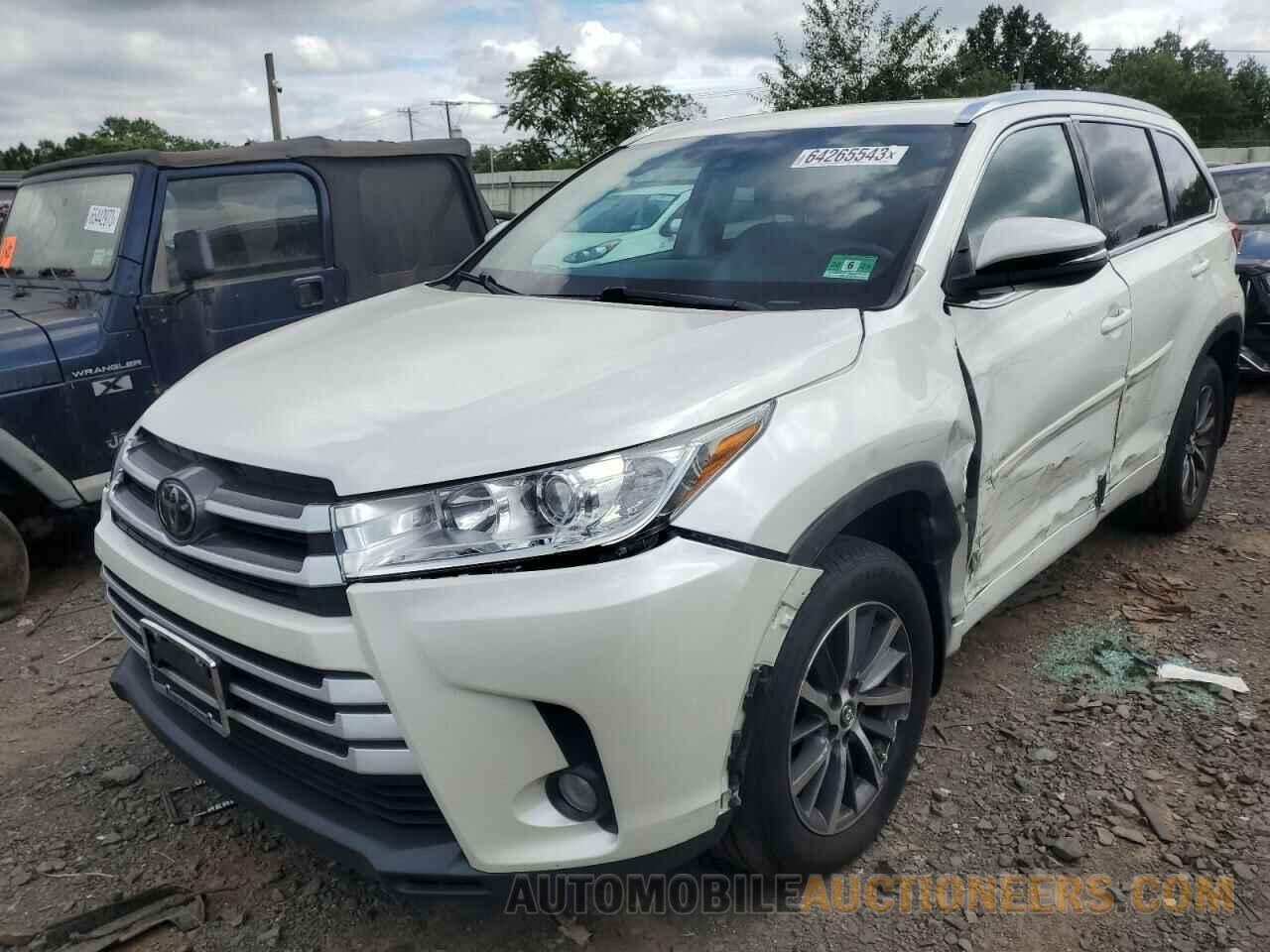 5TDJZRFH0JS887500 TOYOTA HIGHLANDER 2018