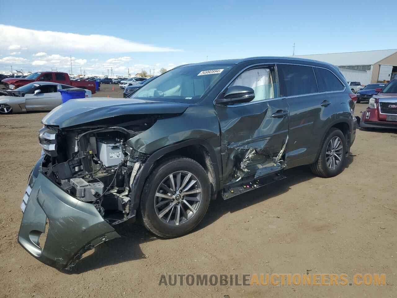 5TDJZRFH0JS900357 TOYOTA HIGHLANDER 2018