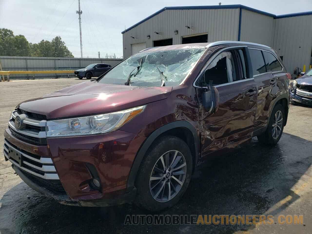 5TDJZRFH0JS901900 TOYOTA HIGHLANDER 2018