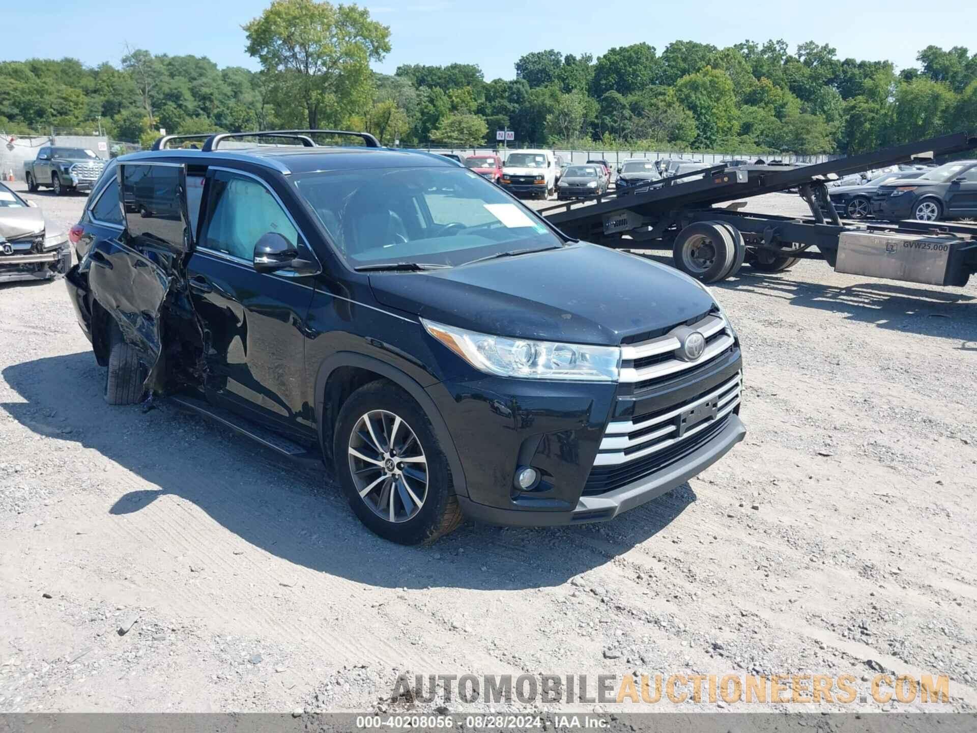 5TDJZRFH0JS909236 TOYOTA HIGHLANDER 2018