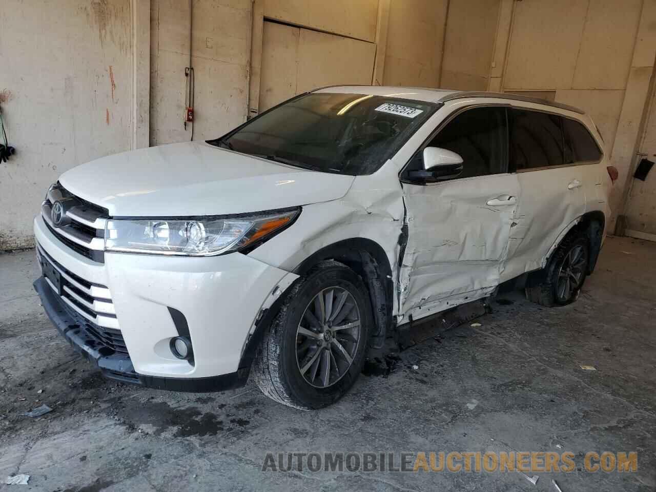 5TDJZRFH0KS565277 TOYOTA HIGHLANDER 2019