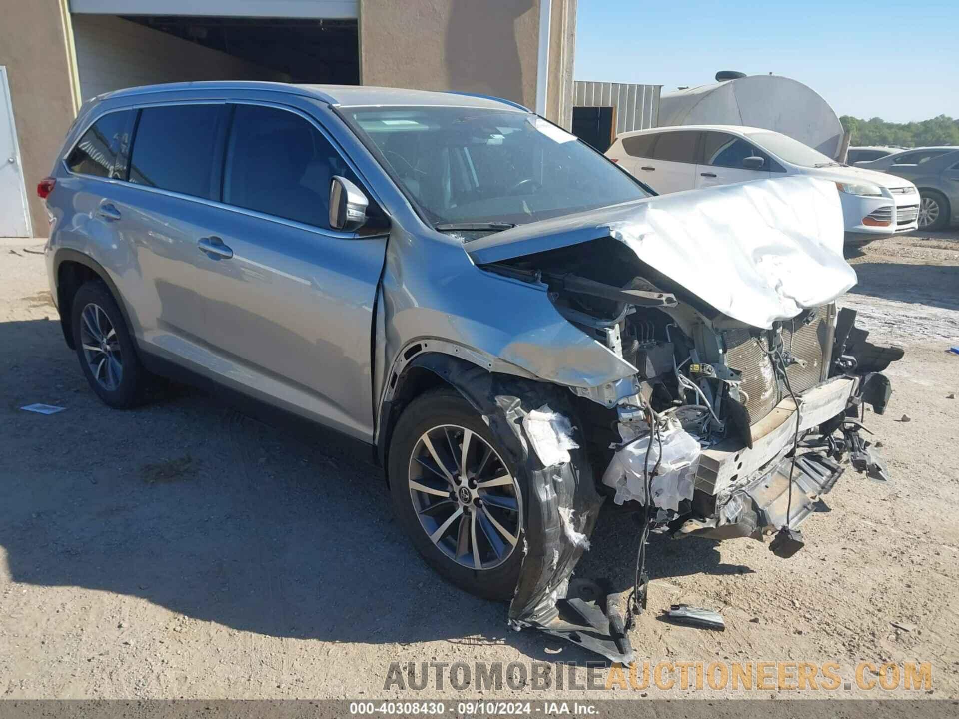 5TDJZRFH0KS572553 TOYOTA HIGHLANDER 2019