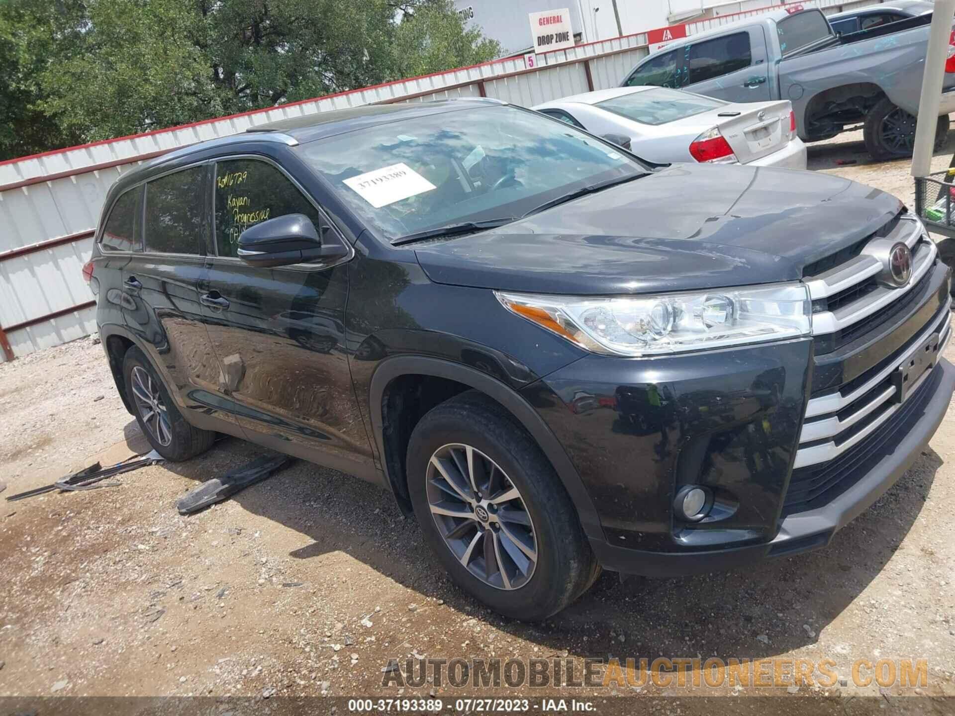 5TDJZRFH0KS575050 TOYOTA HIGHLANDER 2019