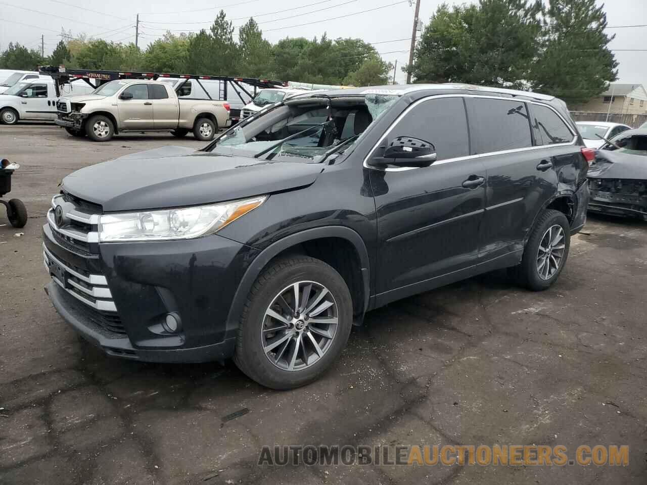 5TDJZRFH0KS576036 TOYOTA HIGHLANDER 2019