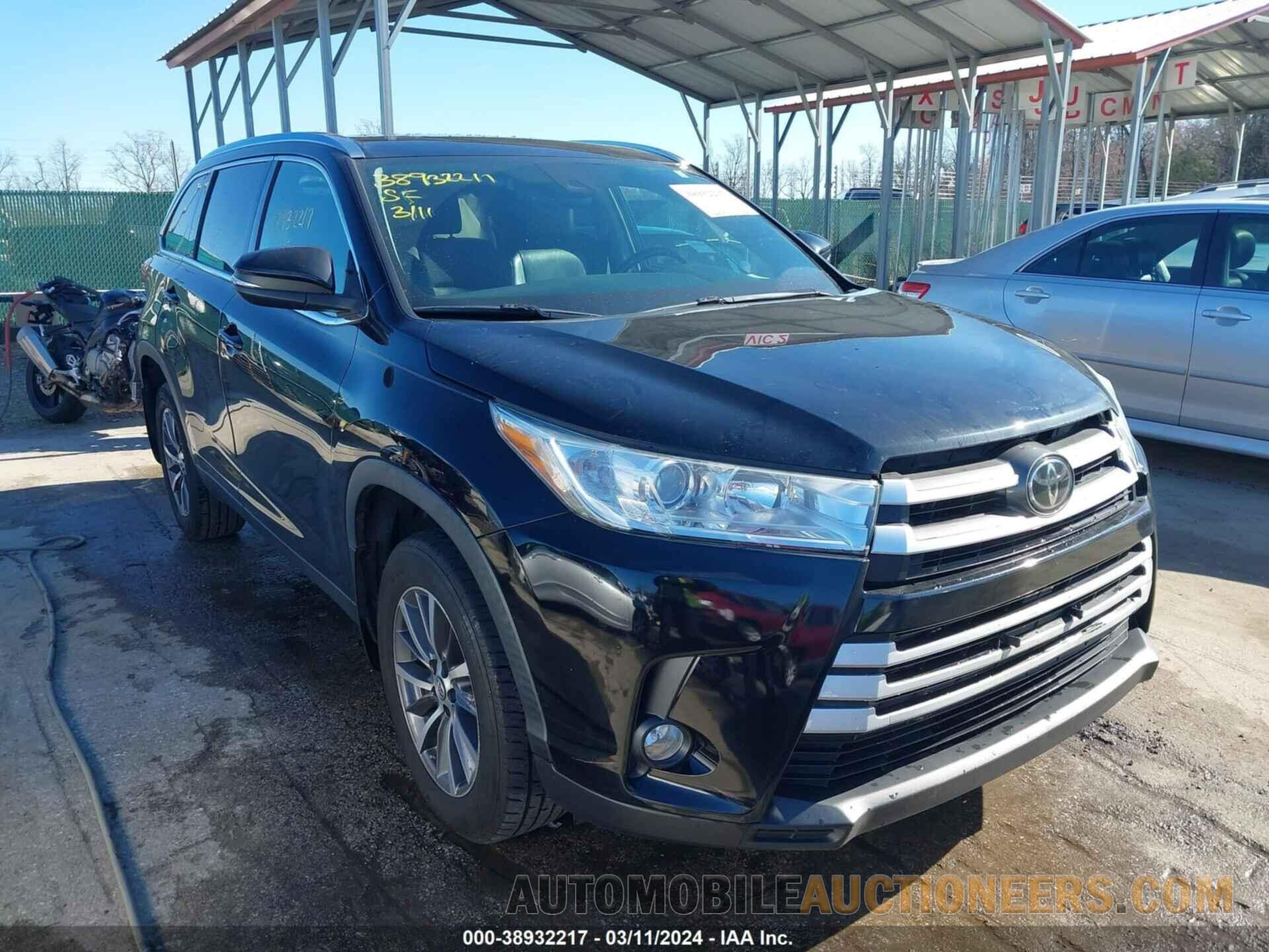 5TDJZRFH0KS582788 TOYOTA HIGHLANDER 2019