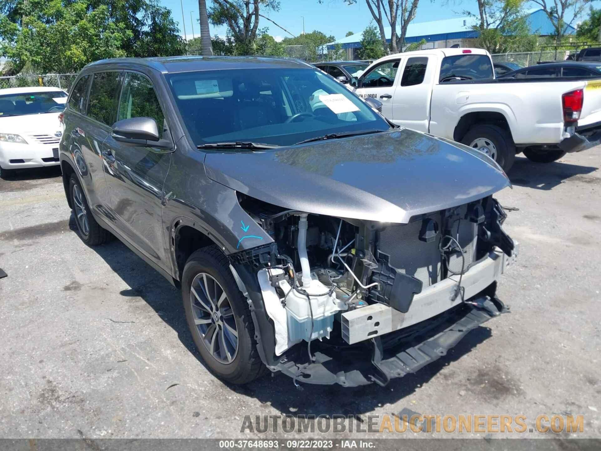 5TDJZRFH0KS589272 TOYOTA HIGHLANDER 2019