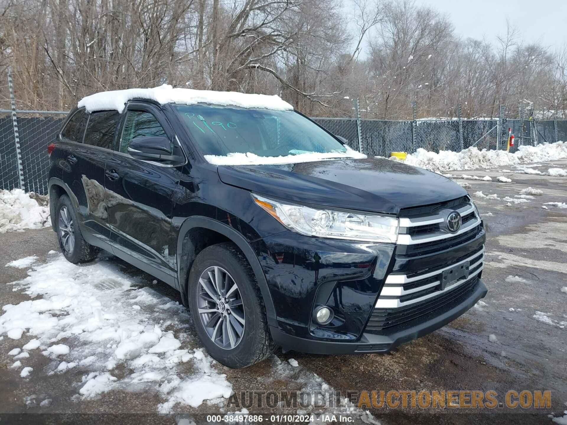 5TDJZRFH0KS595928 TOYOTA HIGHLANDER 2019