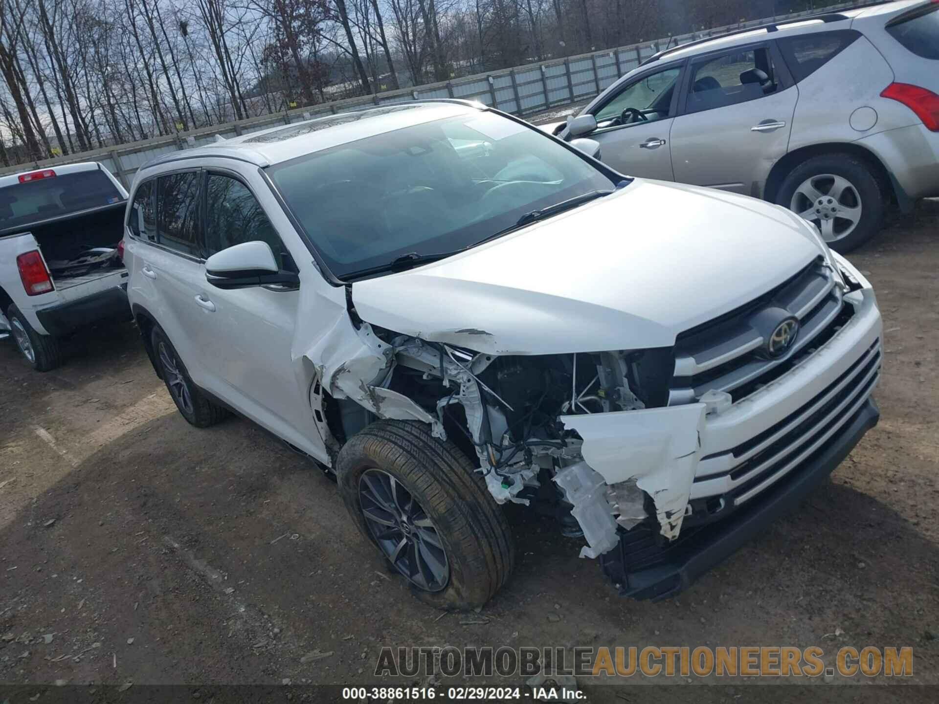 5TDJZRFH0KS601355 TOYOTA HIGHLANDER 2019