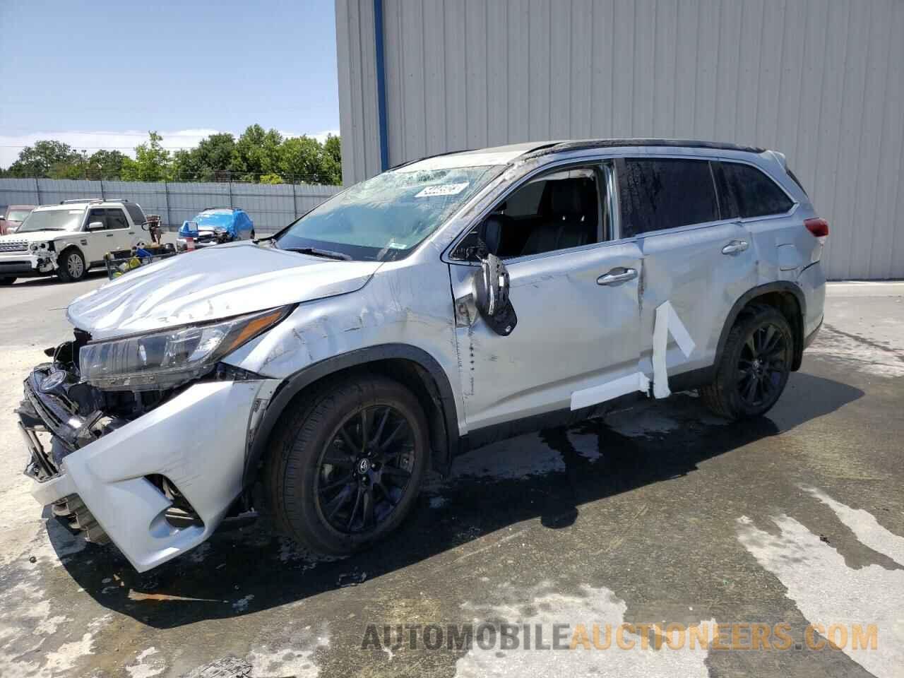 5TDJZRFH0KS609567 TOYOTA HIGHLANDER 2019