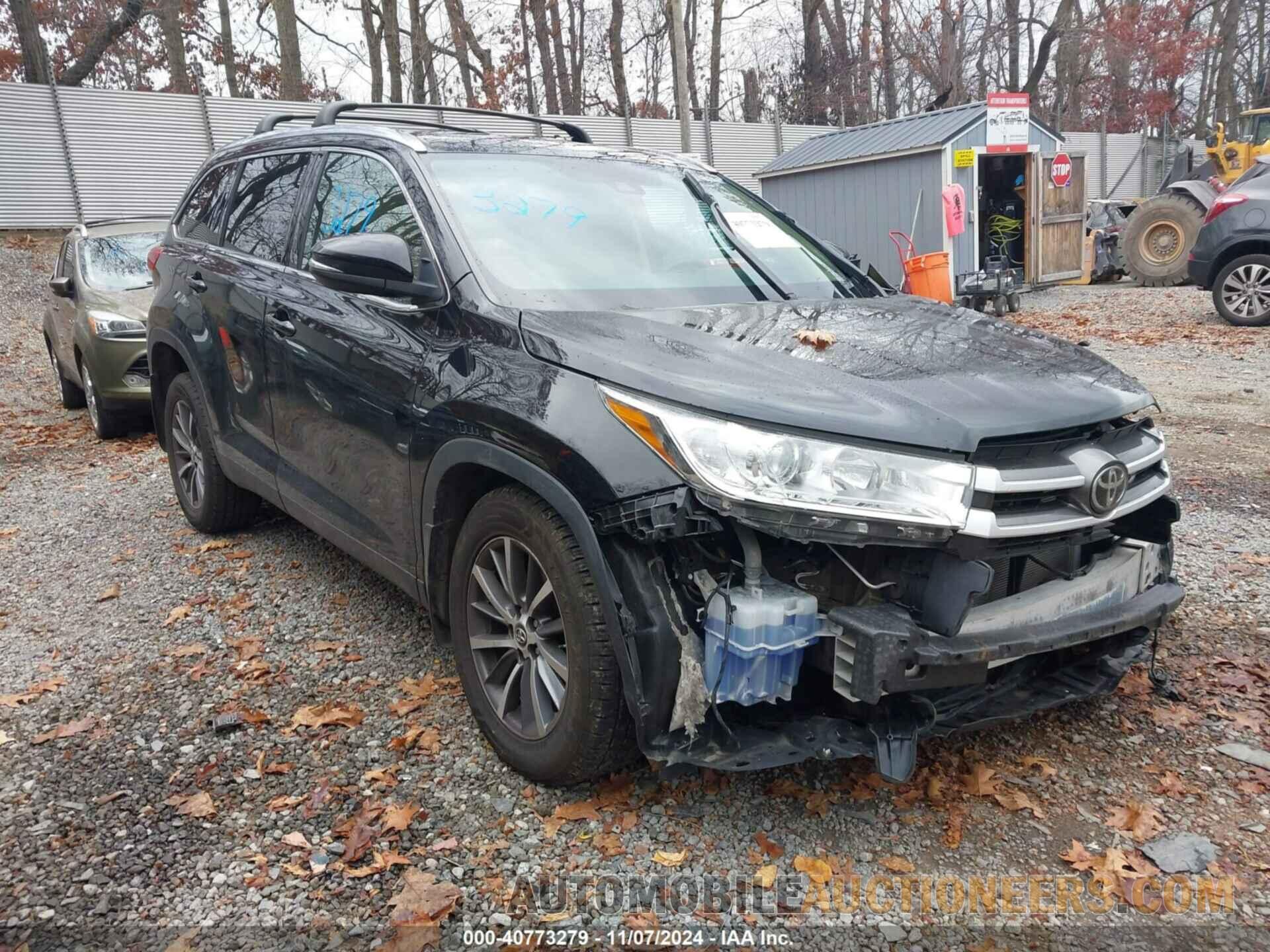 5TDJZRFH0KS617099 TOYOTA HIGHLANDER 2019