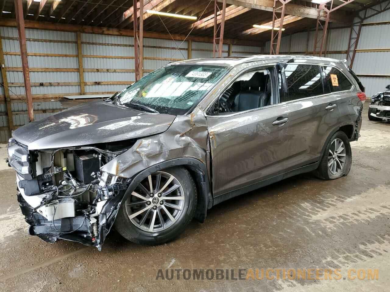 5TDJZRFH0KS620651 TOYOTA HIGHLANDER 2019