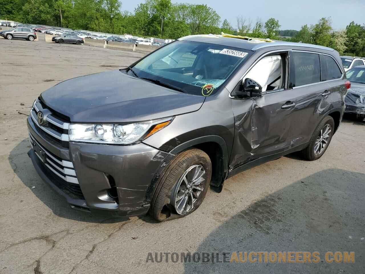 5TDJZRFH0KS625459 TOYOTA HIGHLANDER 2019